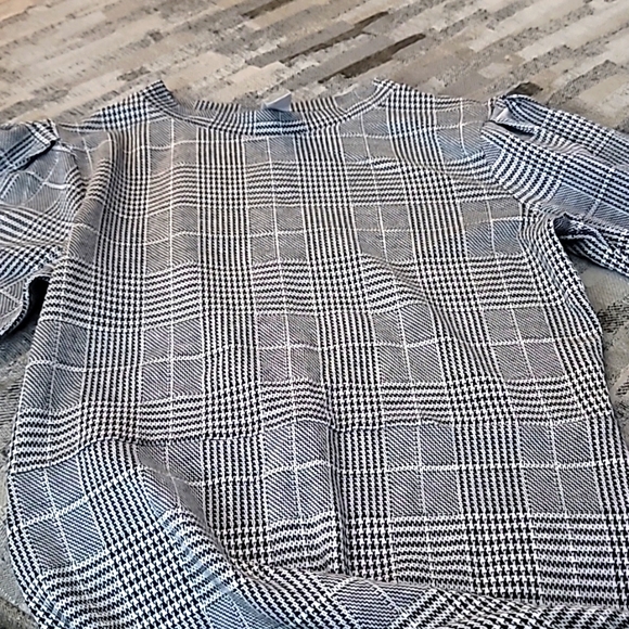 KNIT DRESS - Picture 3 of 5